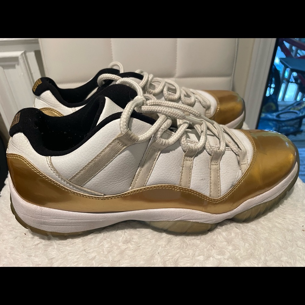 COPY - Air jordan Gold 11 retro low